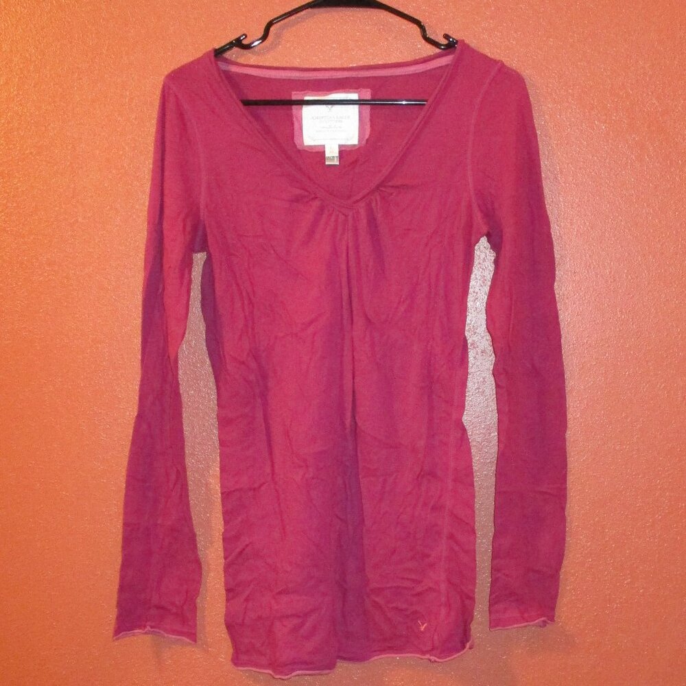 American Eagle Outfitters Shirt Woman Large Red Warm Outdoors Park Walk Shirt